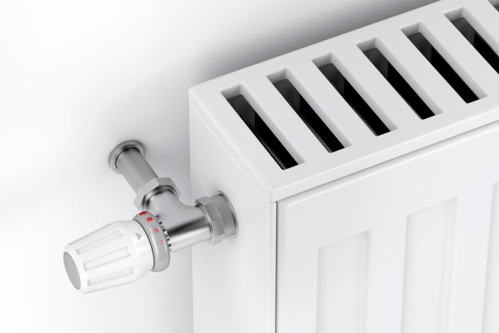 Heating radiator with thermostat valve